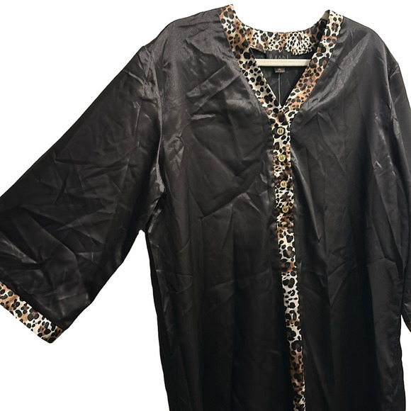 IMAN Dresses & Skirts - NWT XL house robe
